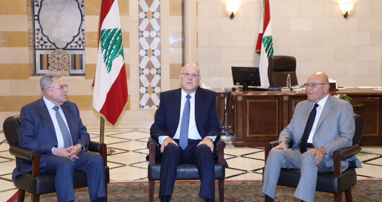 ميقاتي عرض مع السنيورة وتمام سلام التطورات واستقبل وفد “الجمهورية القوية” ستريدا جعجع: طلبنا بتصنيف السوريين مهاجرين غير شرعيين باستثناء الحاصلين على إقامات