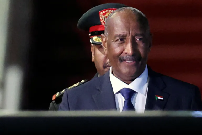 البرهان للجزيرة: أبلغنا واشنطن رفض وساطة أي قوى شاركت بقتل السودانيين