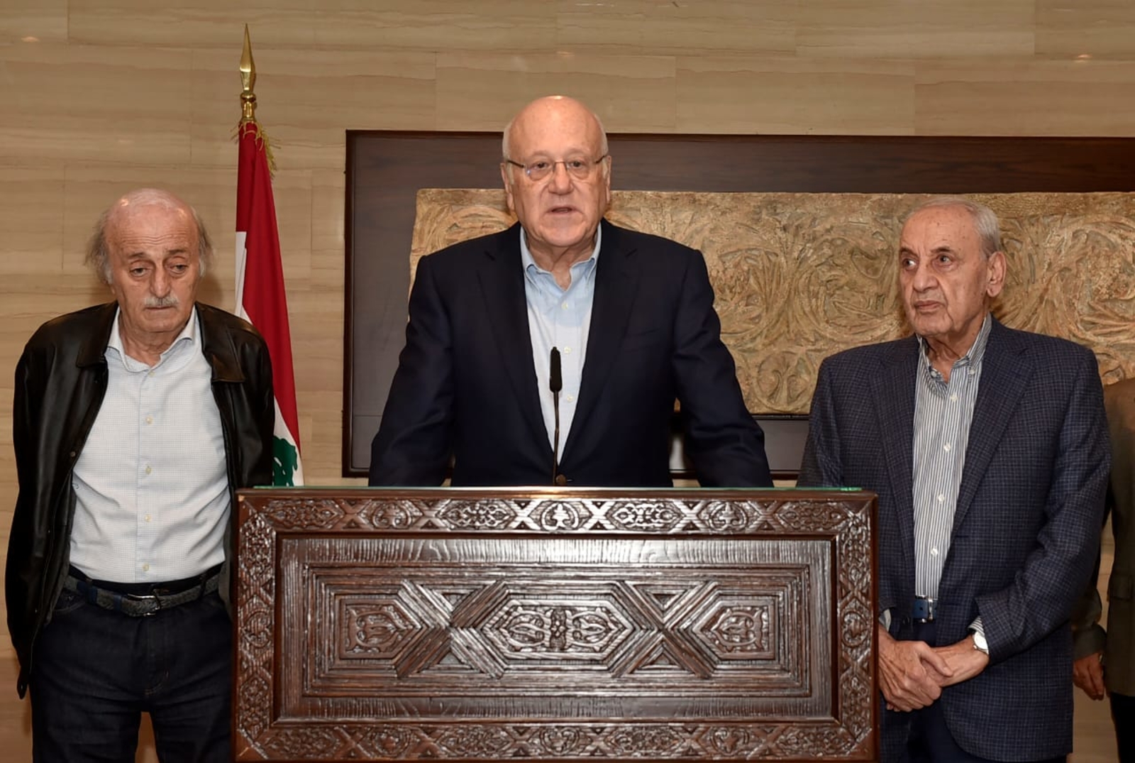 ميقاتي في حديث للجزيرة: الاتصالات الدولية قائمة للوصول الى وقف اطلاق النار وحصلنا من الجهات الاميركية على ضمانة لتخفيف التصعيد في الضاحية الجنوبية وبيروت