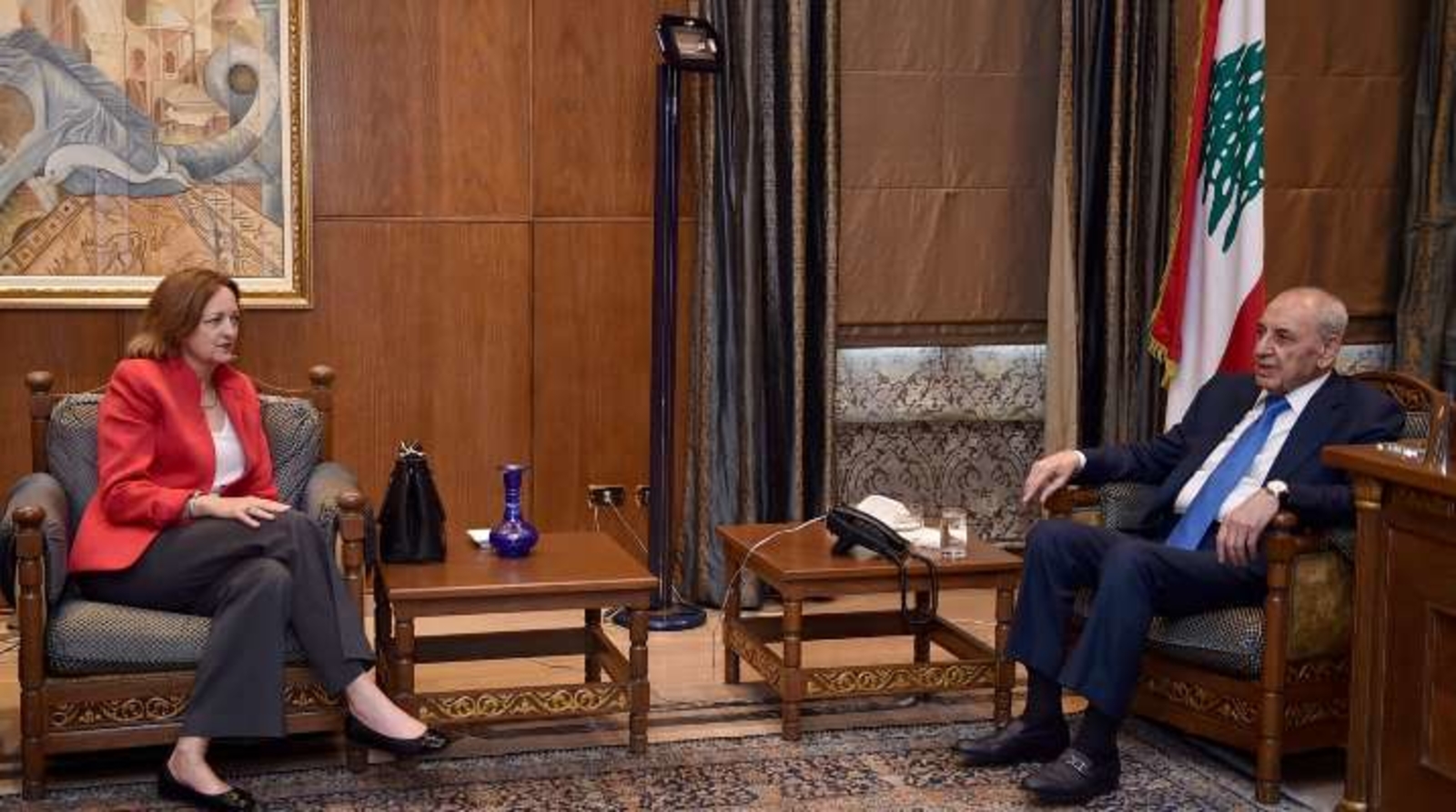 بري تسلّم من السفيرة الاميركية مسودة وقف اطلاق النار ومتفاءل