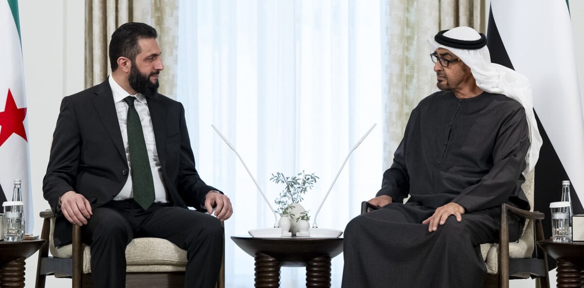 انور قرقاش: اللقاء مع الشرع ناجحاً