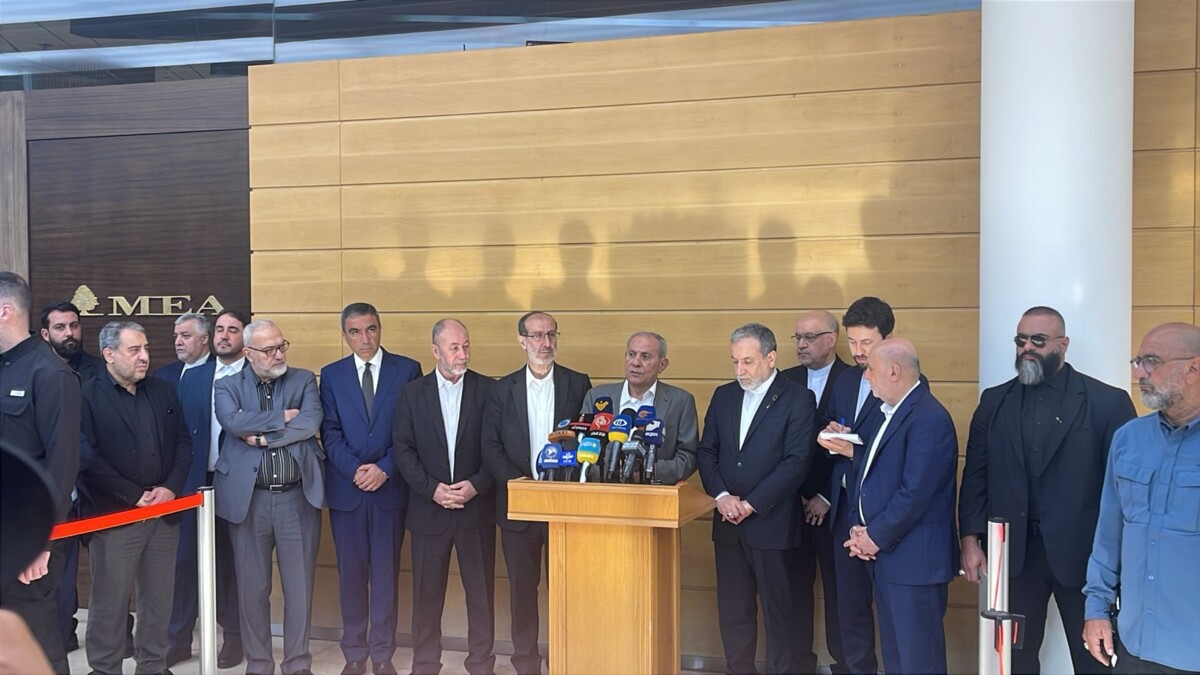 عراقجي وصل بيروت: نحترم شؤون لبنان الداخلية ولا نتدخل فيها ونأمل فتح صفحة جديدة في العلاقات