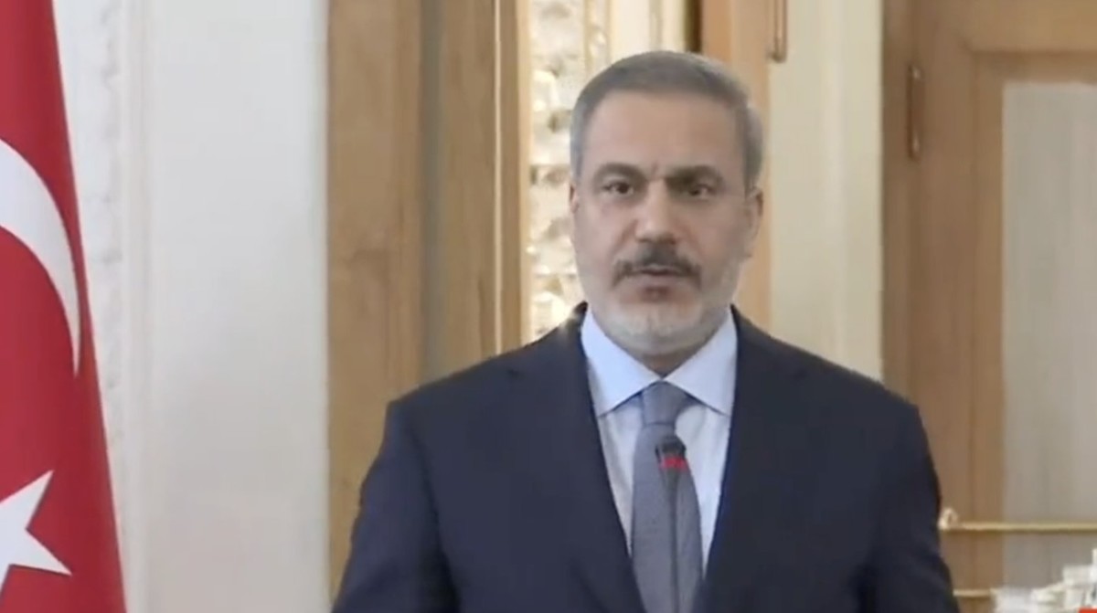 وزير الخارجية التركي: أي محاولة لتقسيم سوريا تهديدا لأمنها القومي وستتدخل بشكل مباشر ان حصل