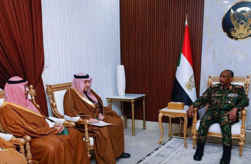 السودان / البرهان بحث ووزير الخارجية السعودي الازمة