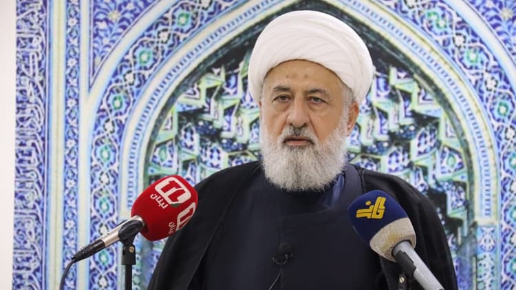 العلامة الخطيب حذر من بث التفرقة والفتنة وجدد دعوته السلطة لمراجعة موقفها في ظل التعنت الاسرائيلي والدعم الأميركي له