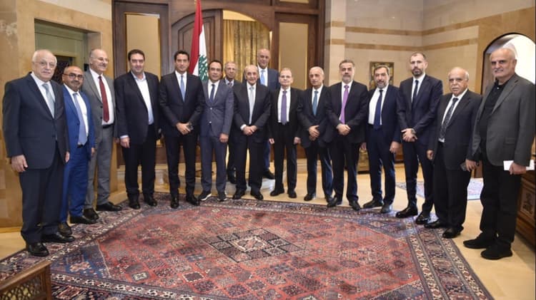 الرئيس بري استقبل السفير الفرنسي مودعا والنواب السنة وجان أرنونالنائب بلال عبدالله : لنعط ملف العفو العام بعدا وطنيا إنسانيا والامتحان هو في الجلسة النيابية